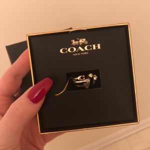 Coach Ring Set